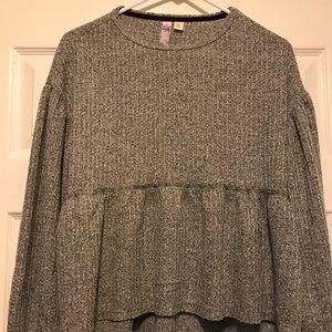 Alya NWOT Loose Fit Sweater XS